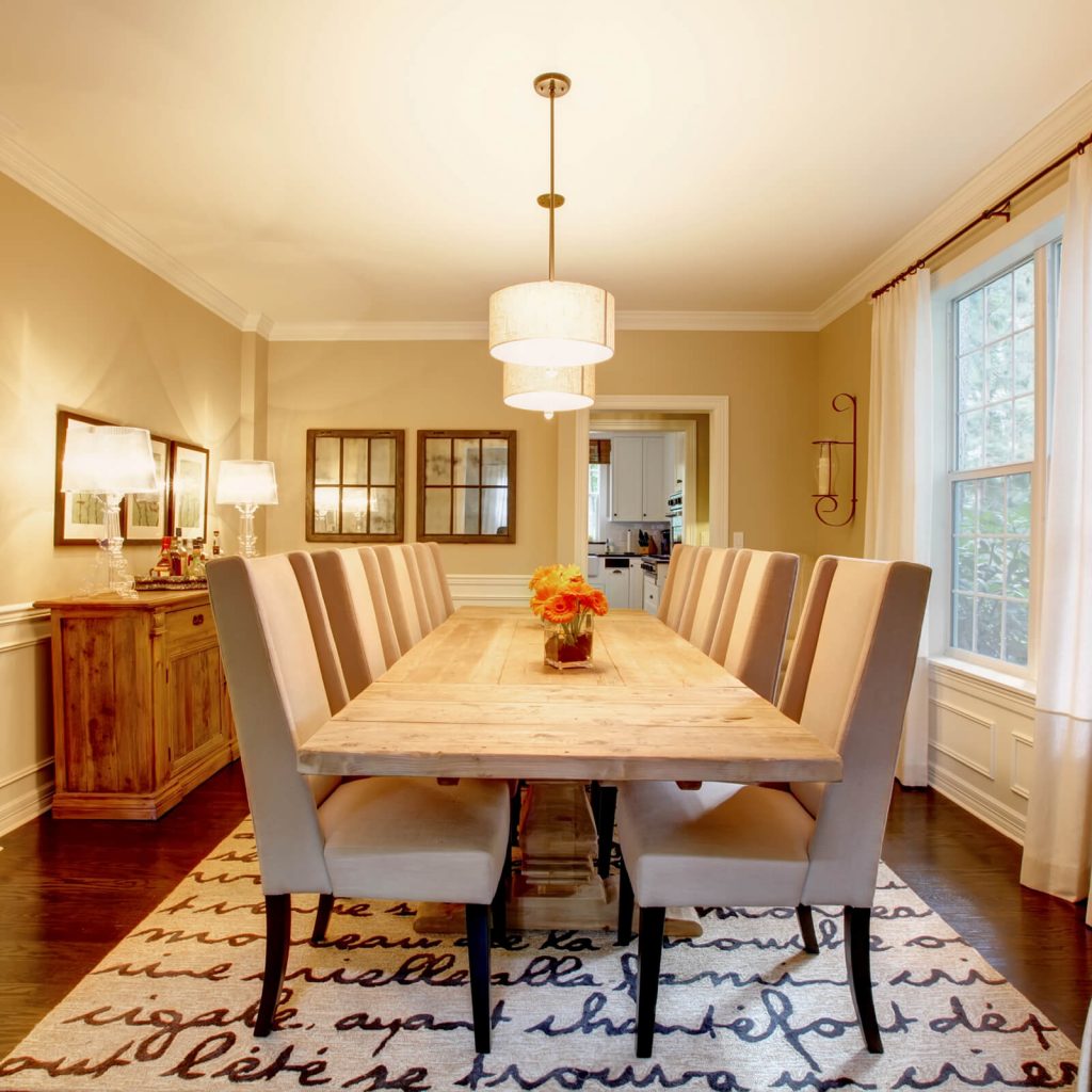 Choosing the Best Rug for Your Dining Room | BMG Flooring & Tile Center
